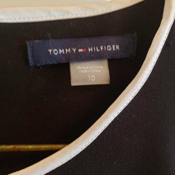 Little black dress - Picture 3 of 3